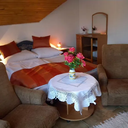 Apartament In - Balaton 33083 *